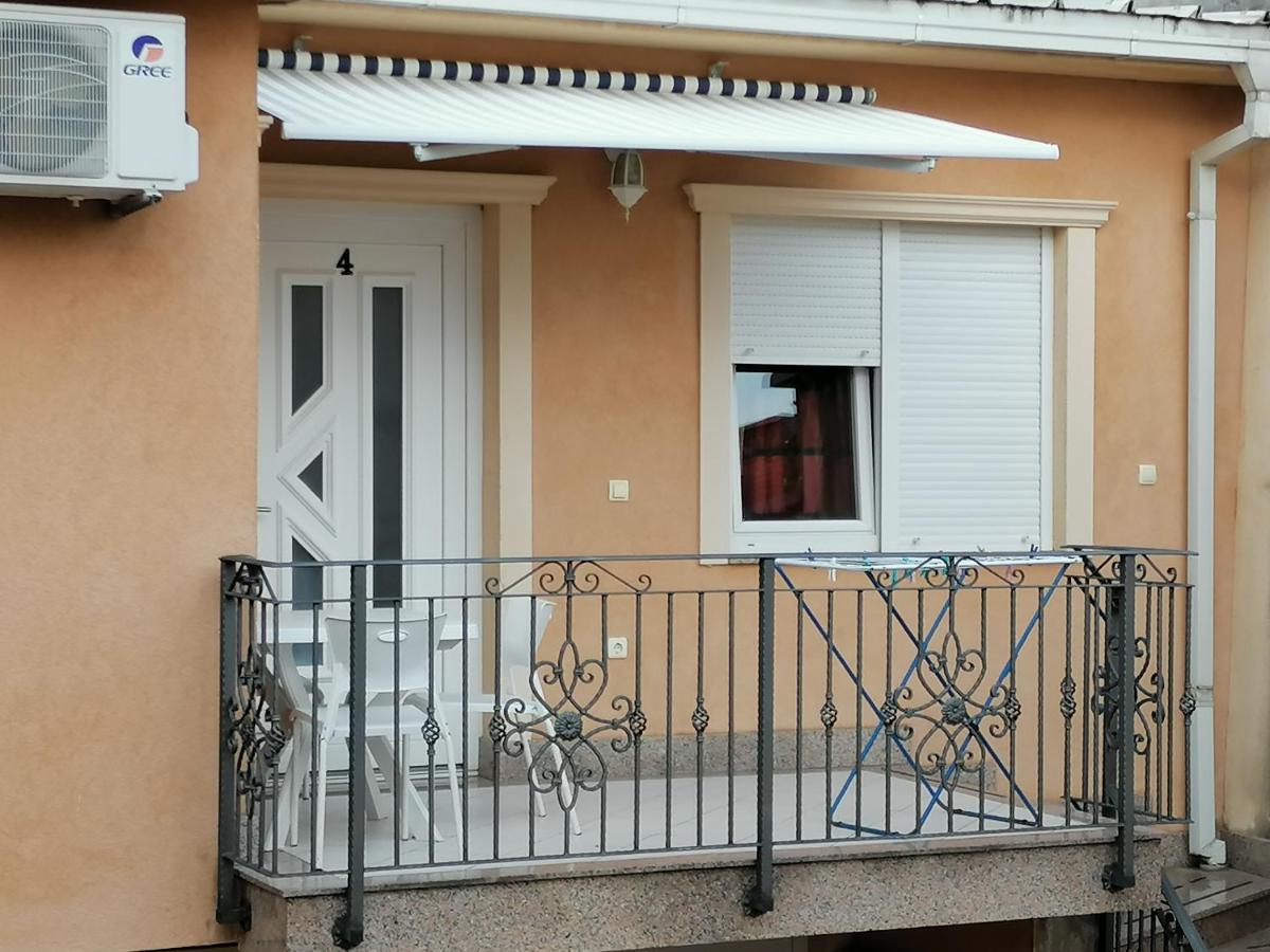 Apartmani Golomeic Crikvenica Eksteriør billede